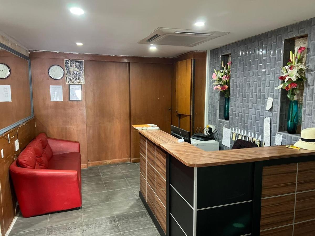 Galaxy Suites Pattaja Kültér fotó
