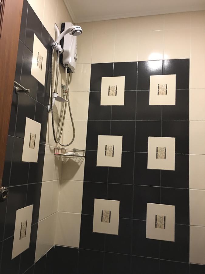 Galaxy Suites Pattaja Kültér fotó